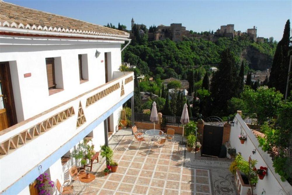Apartamentos Montesclaros Гранада Экстерьер фото